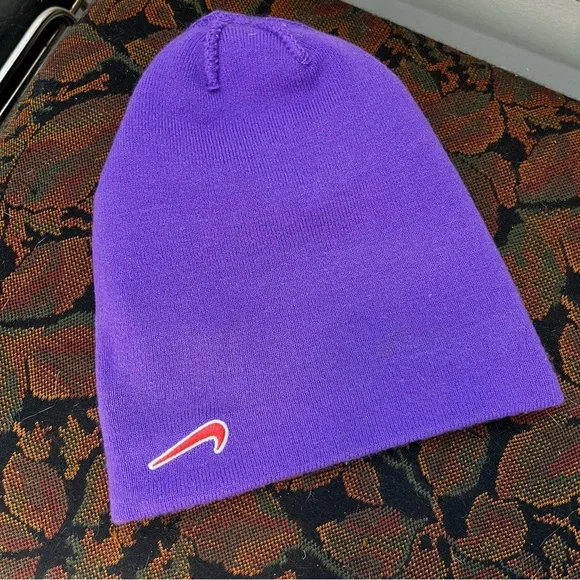 Nike | Vintage Neon Toque - Picture 4 of 8